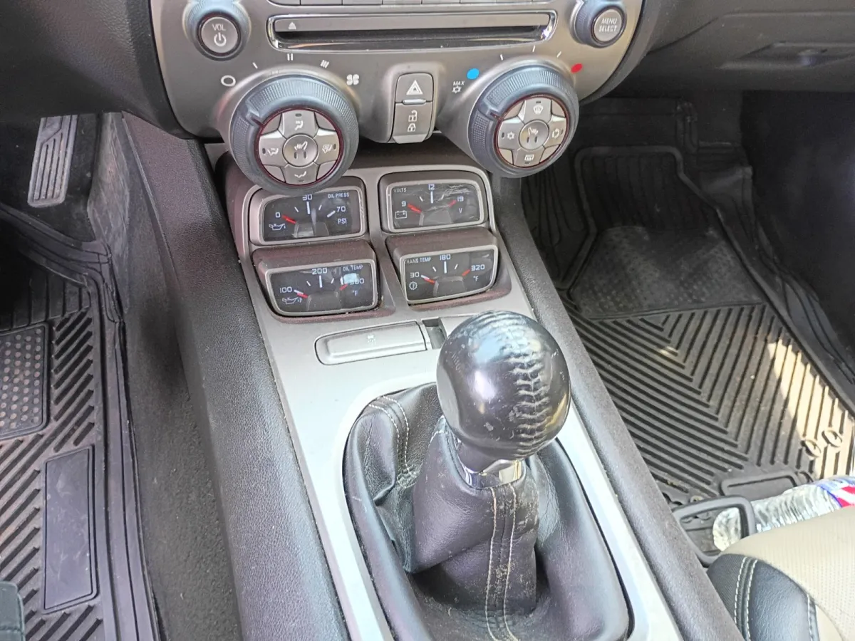 2011 Chevrolet Camaro — image 7