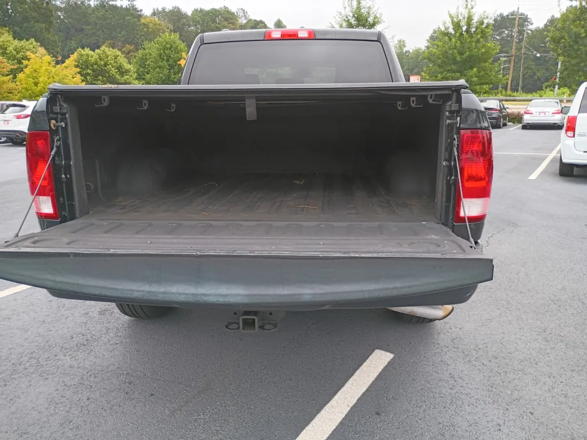 2016 Ram 1500 — image 4