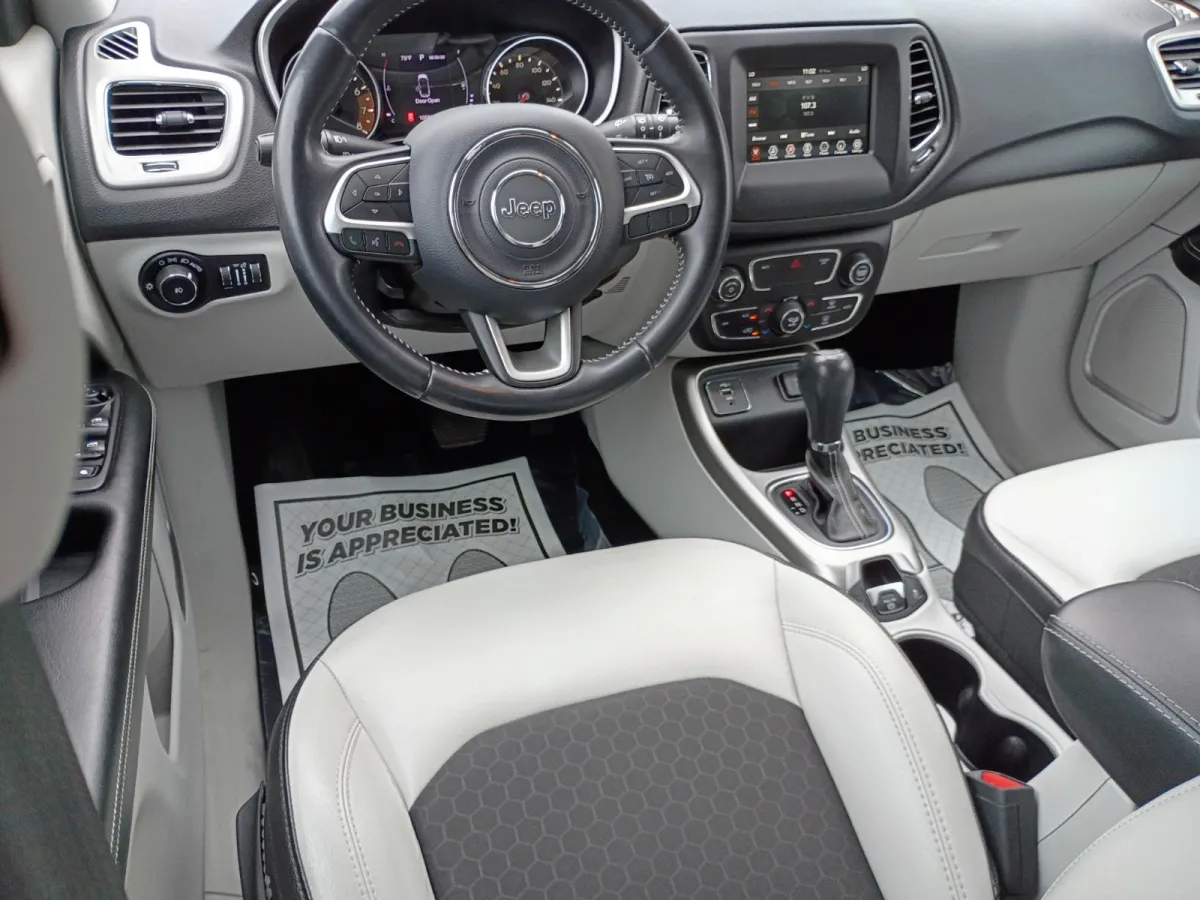 2019 Jeep Compass — image 5